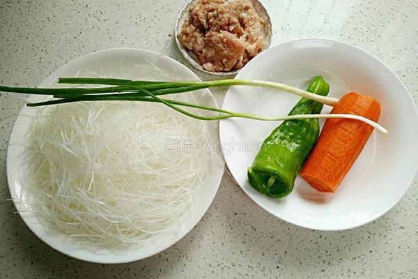 肉末炒粉丝的做法图解1