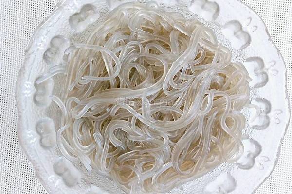 粉丝呛包菜的做法图解3