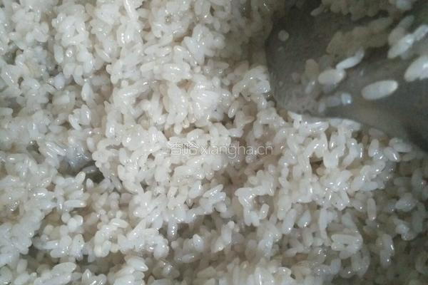 豌豆糯米饭的做法图解8