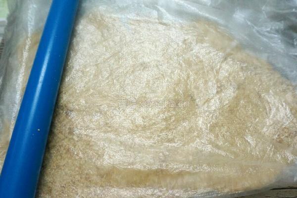 芒果慕斯蛋糕 6寸的做法图解3