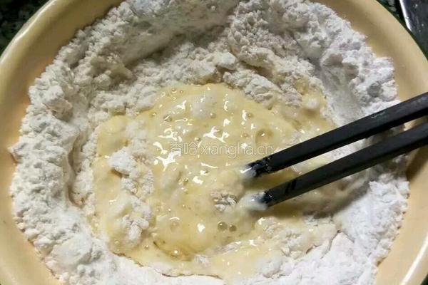 煎薄饼的做法图解1
