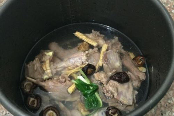 滋补老鸭汤的做法图解7