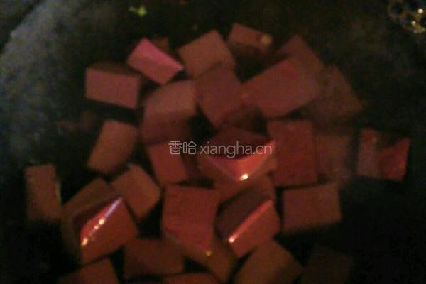 麻辣猪血的做法图解2