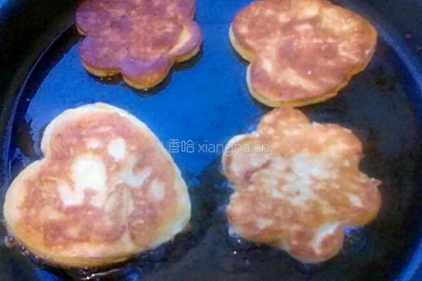 香蕉鸡蛋饼的做法图解9