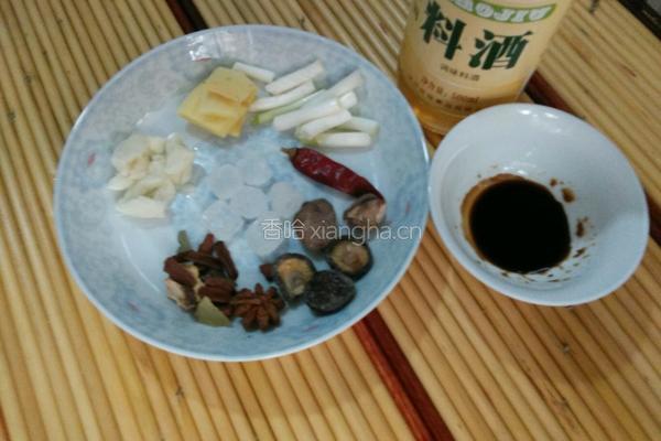 土豆红烧排骨的做法图解1