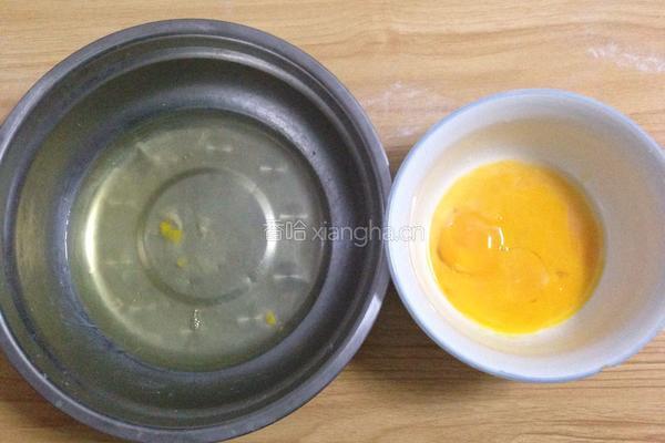 葡萄干纸杯蛋糕的做法图解1