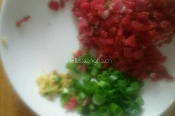 私房牛肉水饺的做法图解5