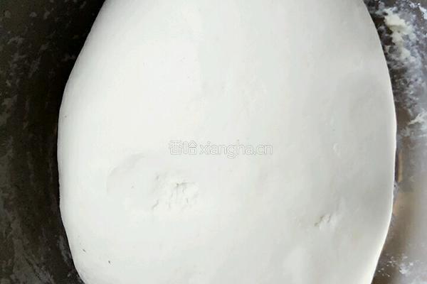 香菇胡萝卜蒸包的做法图解3