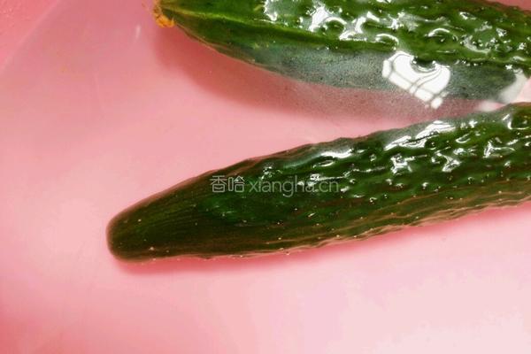 黄瓜虾仁的做法图解2