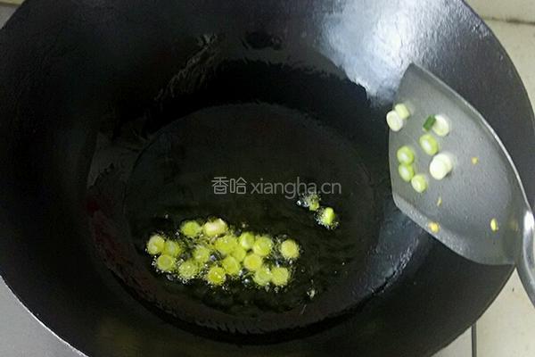 彩蔬炒饭的做法图解2