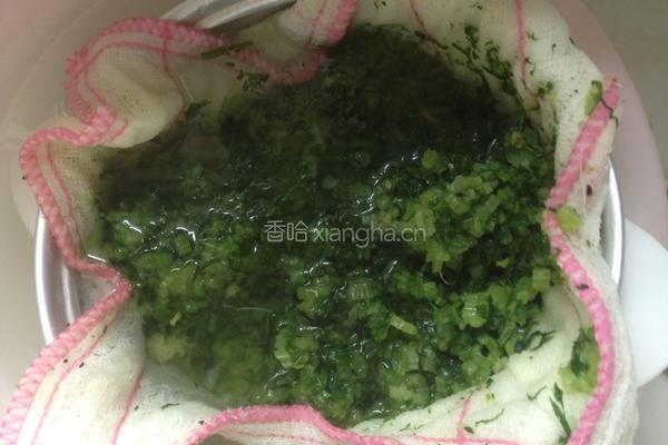 香菇猪肉水饺的做法图解3