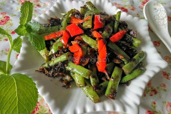 梅干菜干煸豆角的做法图解6