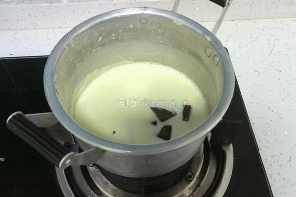 牛奶巧克力慕斯的做法图解7
