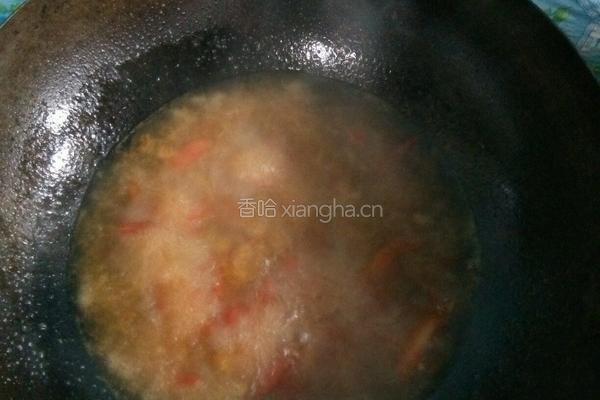 西红柿鸡蛋热汤面的做法图解2