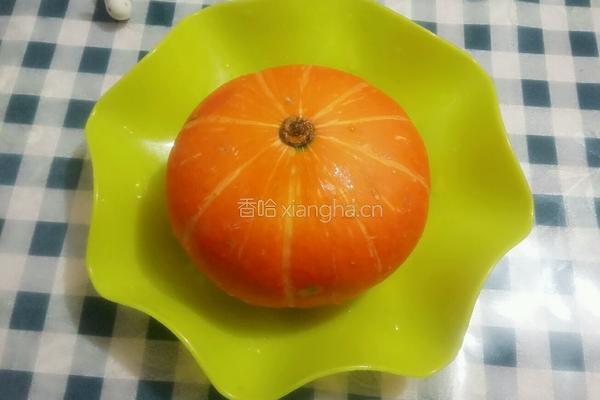 南瓜蒸蛋的做法图解1