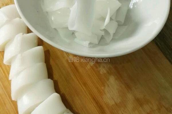 凉拌卷粉的做法图解1