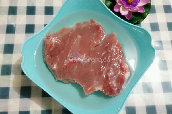 牛肉丸子的做法图解1