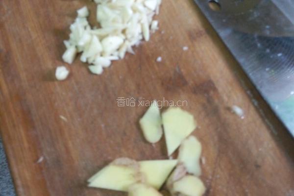 清炒藕带的做法图解2