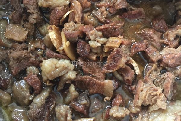 咖喱土豆牛肉的做法图解2