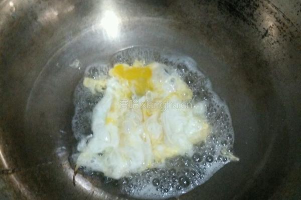 包菜炒粉丝的做法图解3