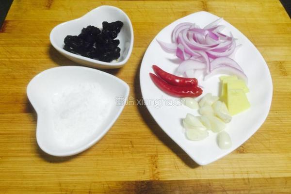 豆角烧茄子的做法图解2