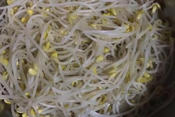 麻辣水煮鱼的做法图解1