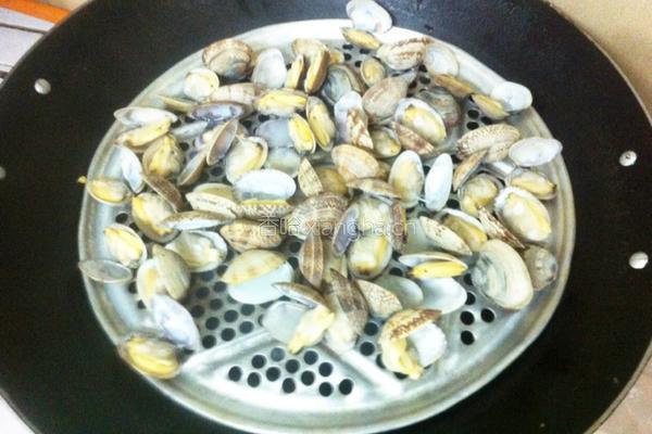蒜蓉炒花甲的做法图解5