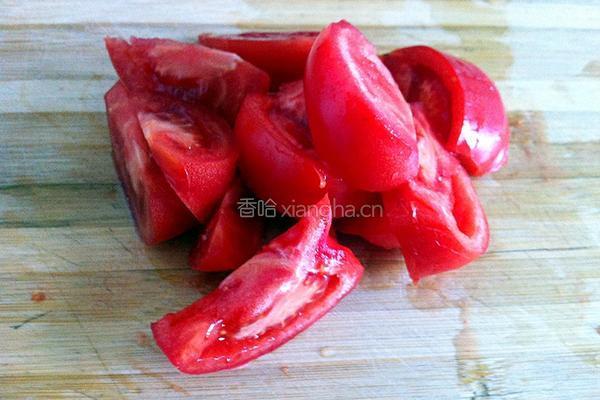 番茄炖牛肉的做法图解2