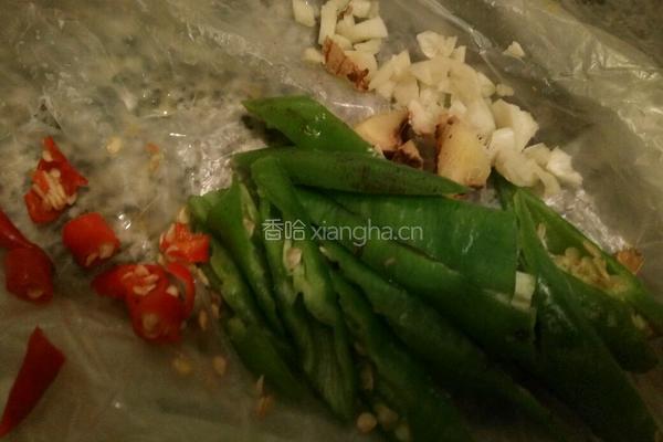 茶树菇炒五花肉的做法图解4