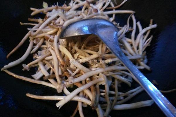 茶树菇炒五花肉的做法图解6