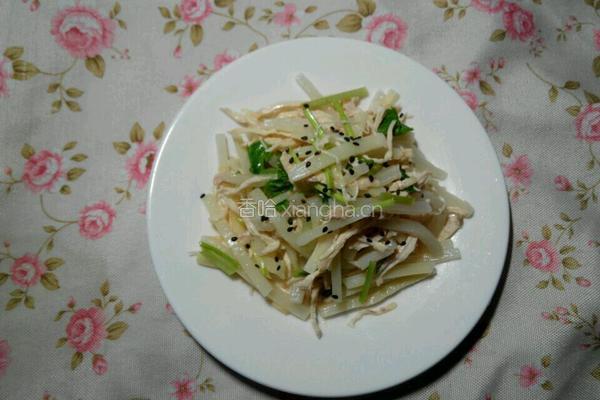 鸡丝拌春笋的做法图解7