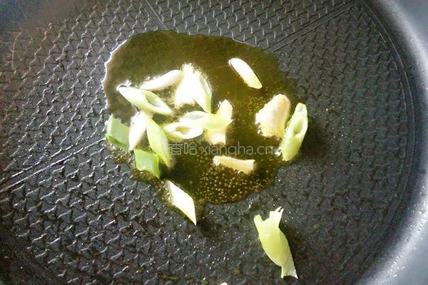 卷心菜炒滑子蘑的做法图解8