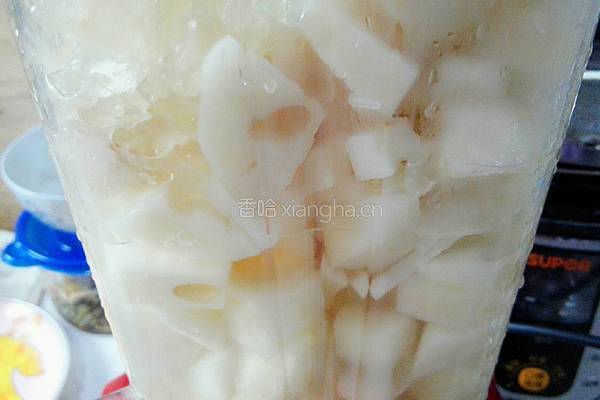 梨藕汁的做法图解3