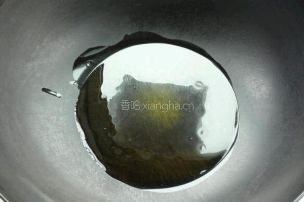 韭菜鸡蛋蚕豆米的做法图解3