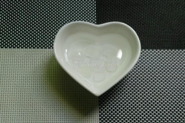 玫瑰蜜汁芋头的做法图解2