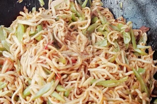 豆角焖饭的做法图解9