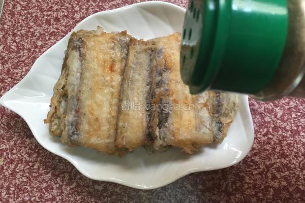 椒盐带鱼的做法图解7