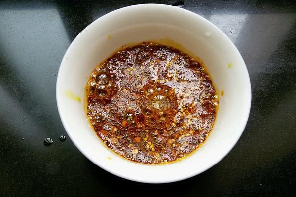 巧腌香椿芽的做法图解7