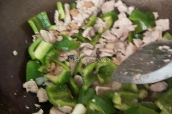 大辣椒炒肉的做法图解6