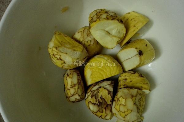 红豆栗子肉粽的做法图解5