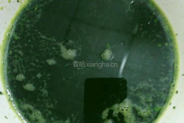 翡翠牛肉水饺的做法图解2