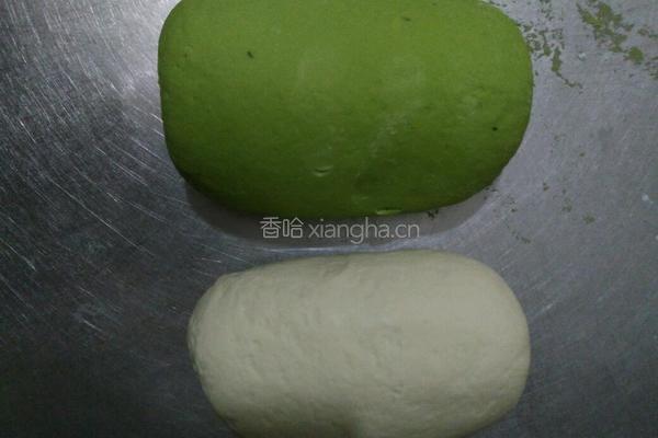 翡翠牛肉水饺的做法图解3