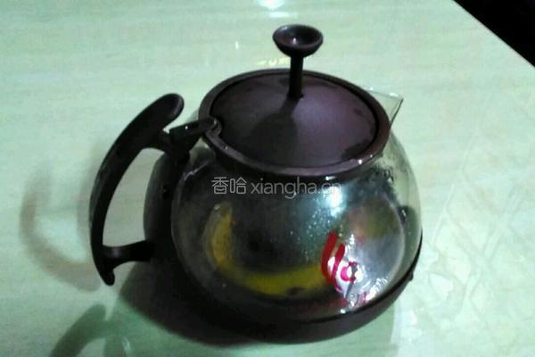 奶绿的做法图解1