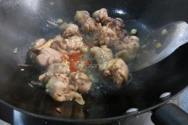 香菇鸡腿的做法图解4