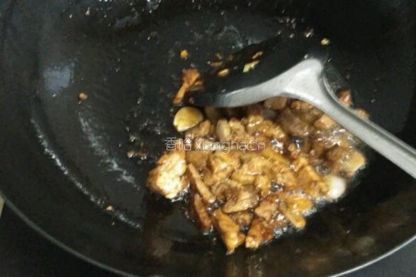 土豆豆角焖面的做法图解2