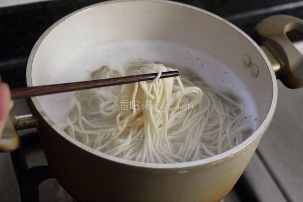 鸡丝麻酱凉面的做法图解6