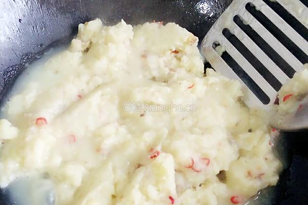 云南老奶洋芋（土豆泥）的做法图解3