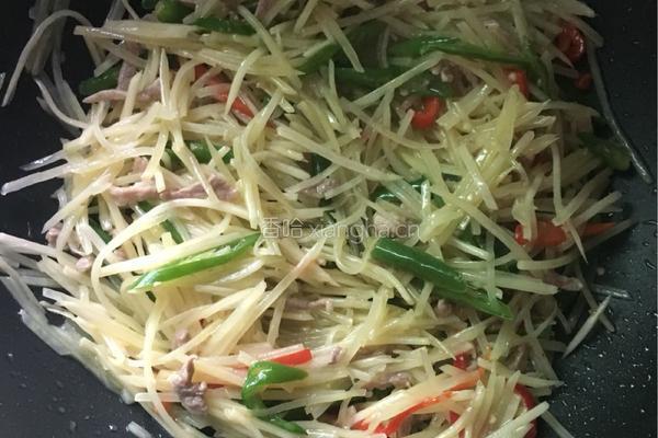 尖椒土豆炒肉丝的做法图解6