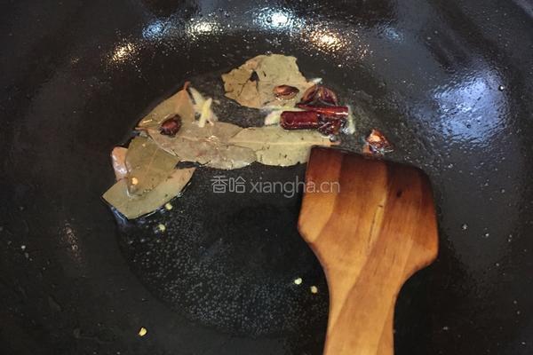 家常茄子烧肉的做法图解6