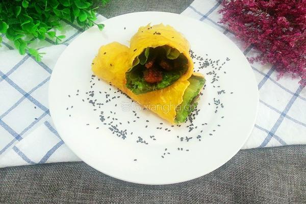 生菜牛肉鸡蛋卷的做法图解10